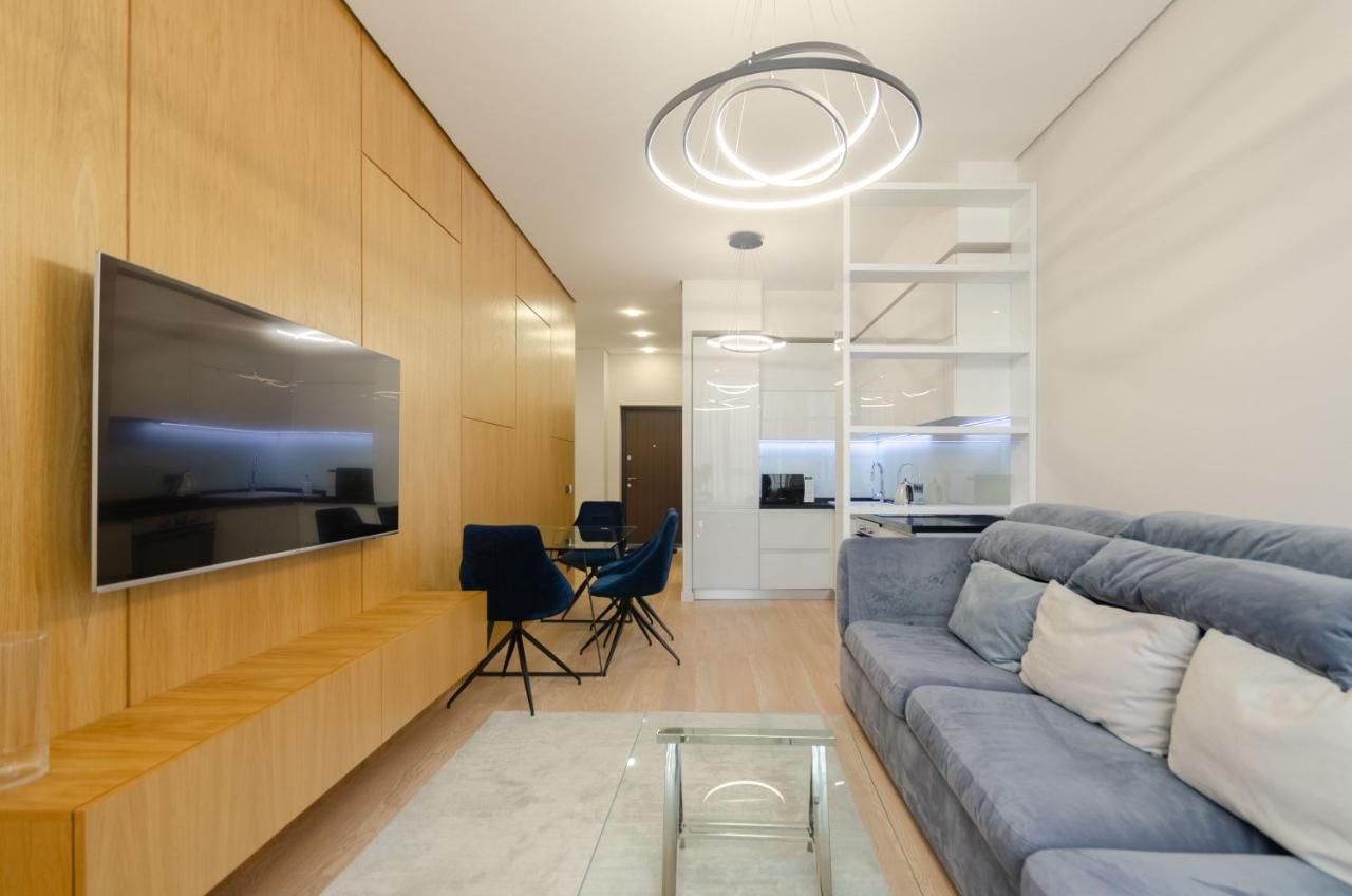 Petrovdom Apartment 77-94-59 In Rc Tetris Hall, Dilova Street 1-2 Киев Екстериор снимка