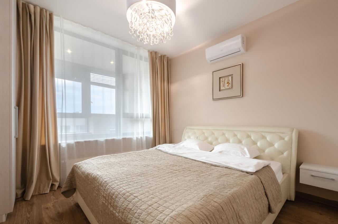Petrovdom Apartment 77-94-59 In Rc Tetris Hall, Dilova Street 1-2 Киев Екстериор снимка