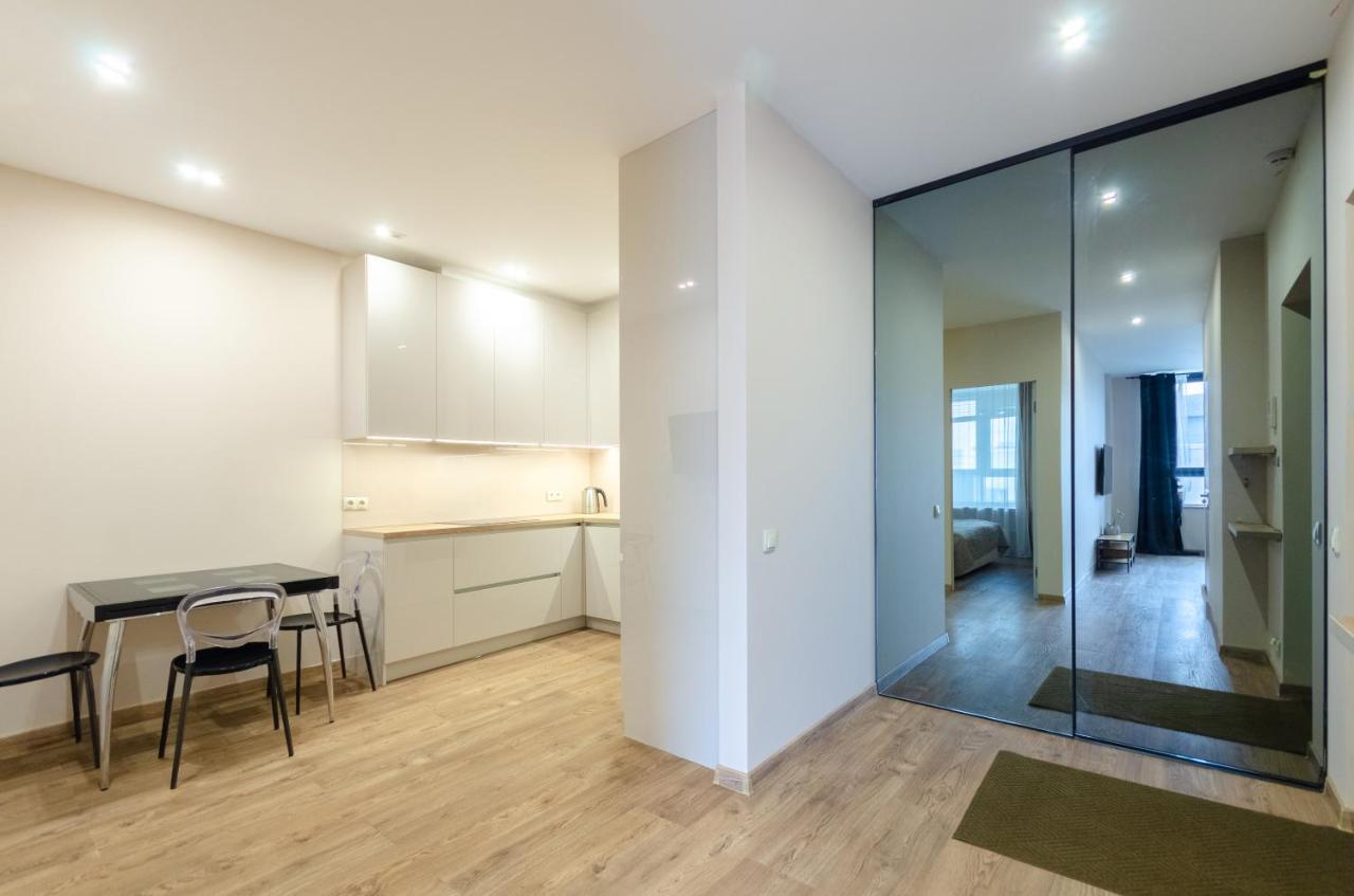 Petrovdom Apartment 77-94-59 In Rc Tetris Hall, Dilova Street 1-2 Киев Екстериор снимка