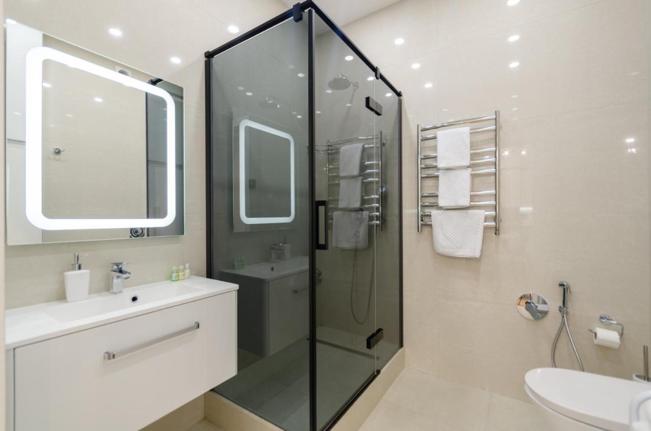 Petrovdom Apartment 77-94-59 In Rc Tetris Hall, Dilova Street 1-2 Киев Екстериор снимка