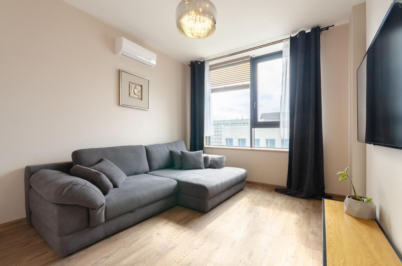 Petrovdom Apartment 77-94-59 In Rc Tetris Hall, Dilova Street 1-2 Киев Екстериор снимка