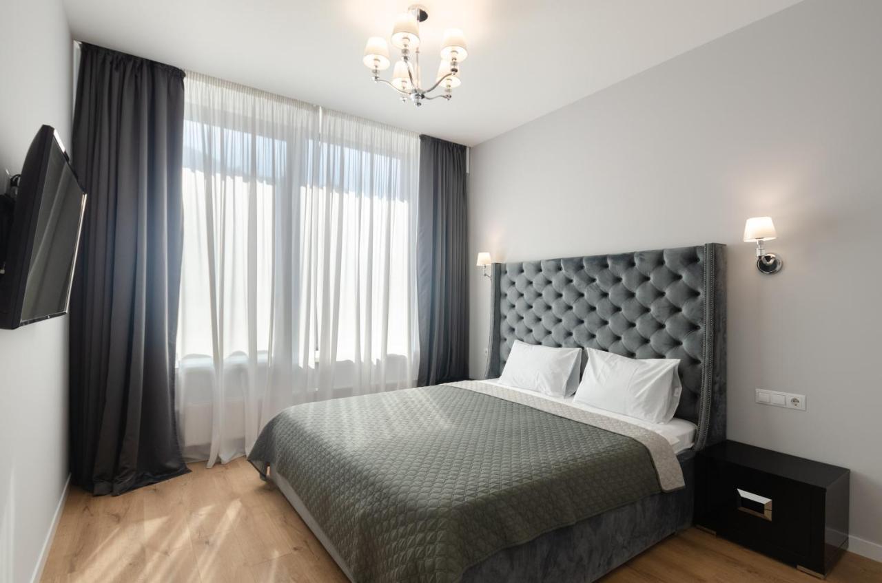 Petrovdom Apartment 77-94-59 In Rc Tetris Hall, Dilova Street 1-2 Киев Екстериор снимка