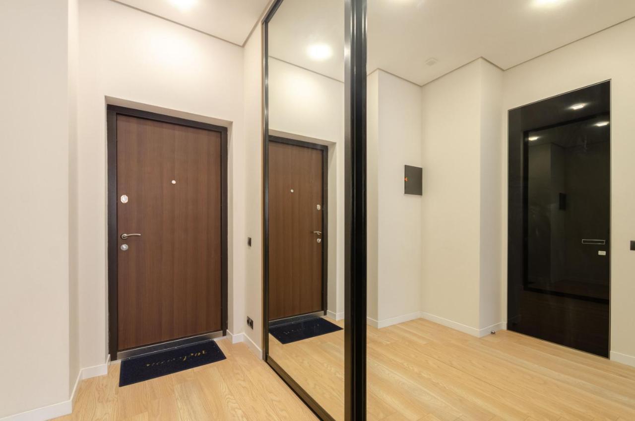Petrovdom Apartment 77-94-59 In Rc Tetris Hall, Dilova Street 1-2 Киев Екстериор снимка