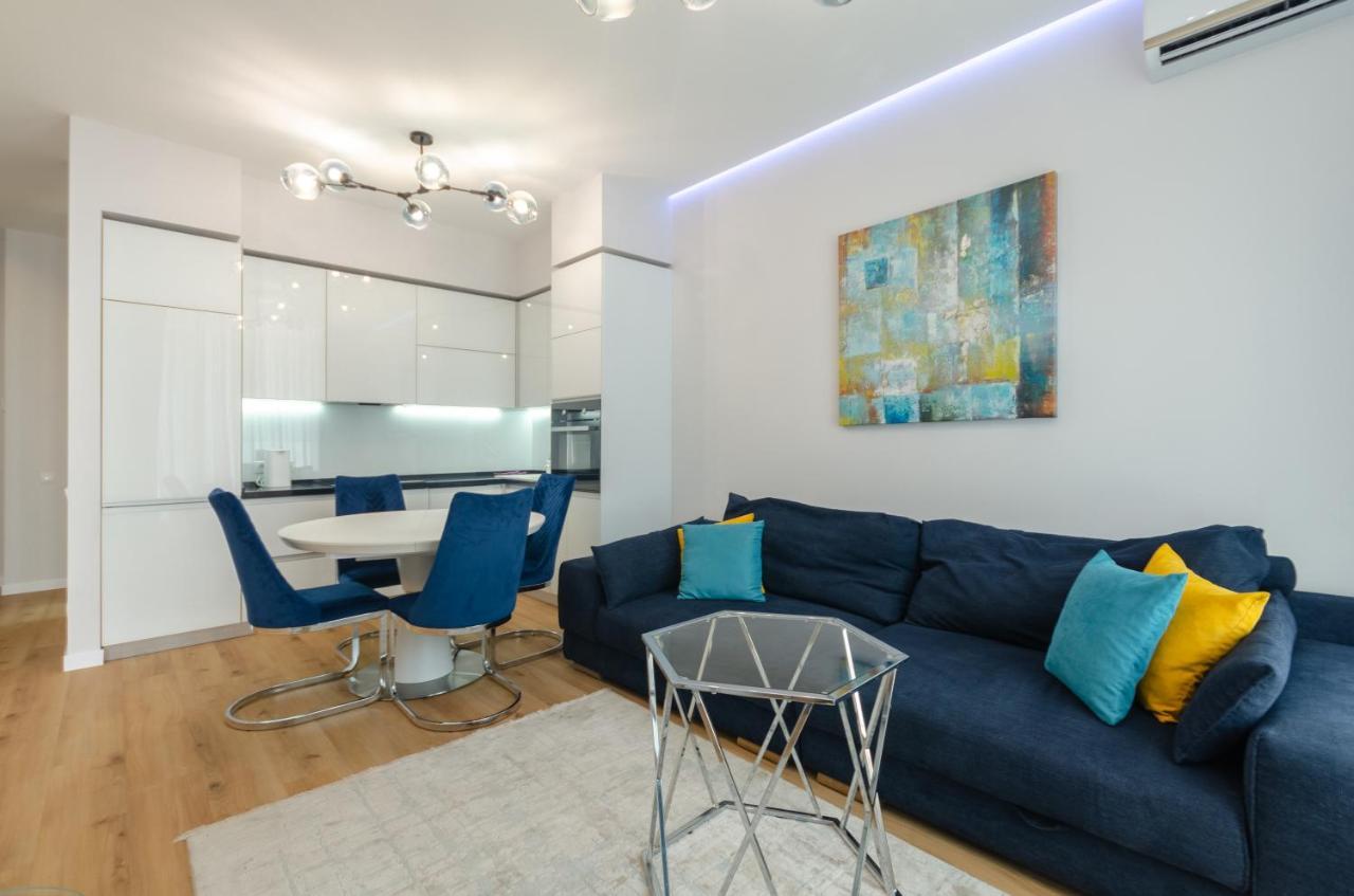 Petrovdom Apartment 77-94-59 In Rc Tetris Hall, Dilova Street 1-2 Киев Екстериор снимка