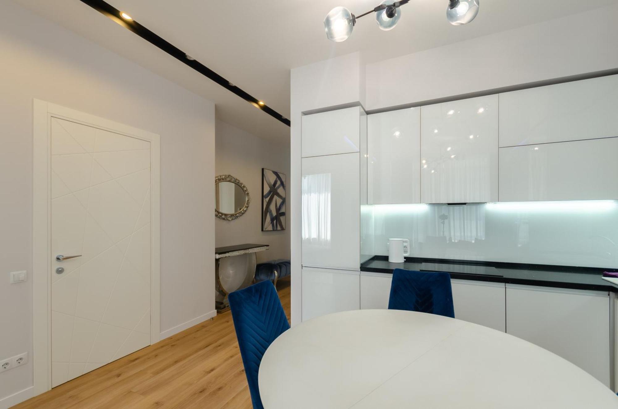 Petrovdom Apartment 77-94-59 In Rc Tetris Hall, Dilova Street 1-2 Киев Екстериор снимка